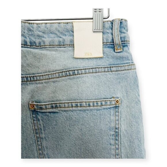 Zara Light Wash High Waist Skinny Jeans - Picture 5 of 8